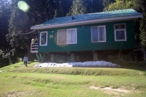 @ the JKTDC cottage in Gulmarg, Note the snow outside